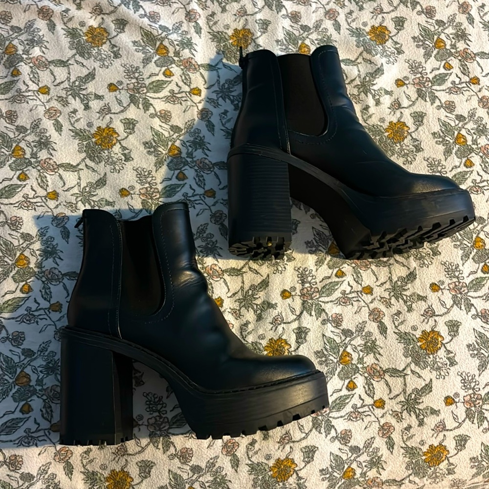 Black chunky booties